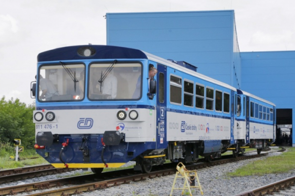 Modernizované vozy řady 811 a 012 pro Moravskoslezský kraj procházejí testy na zkušebním okruhu ve Velimi